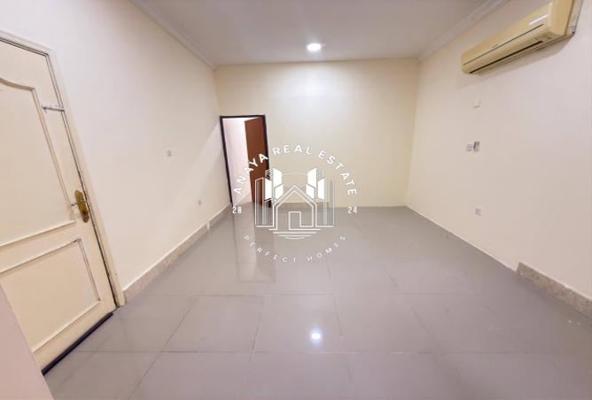 958922 - Property Image 3