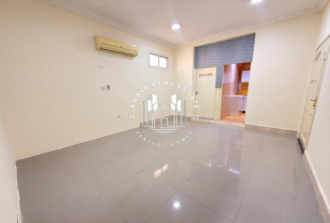 958922 - Property Main Image