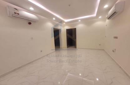 Apartment - 2 Bedrooms - 2 Bathrooms for rent in Madinat Khalifa South - Madinat Khalifa - Doha