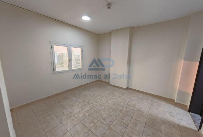 959363 - Property Image 2