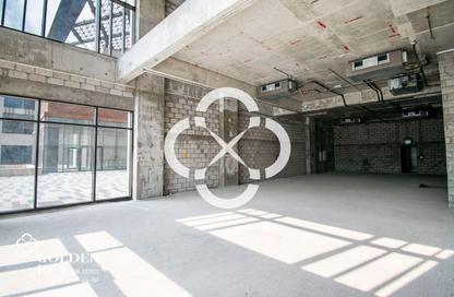 Shop - Studio - 2 Bathrooms for rent in Al Najda Street - Madinat Khalifa North - Madinat Khalifa - Doha