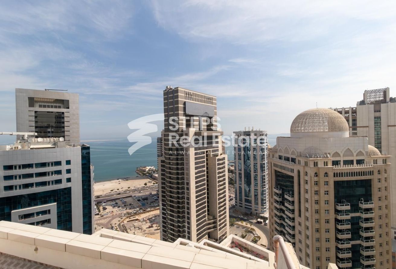 Bills Inclusive Penthouse with Terrace and View - penthouse in West Bay