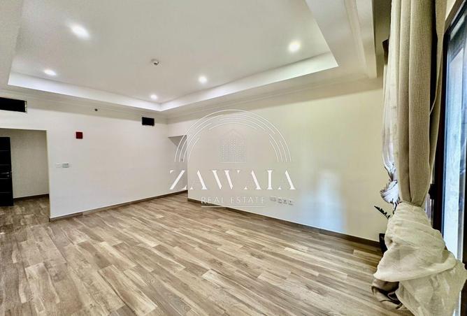 960030 - Property Image 3