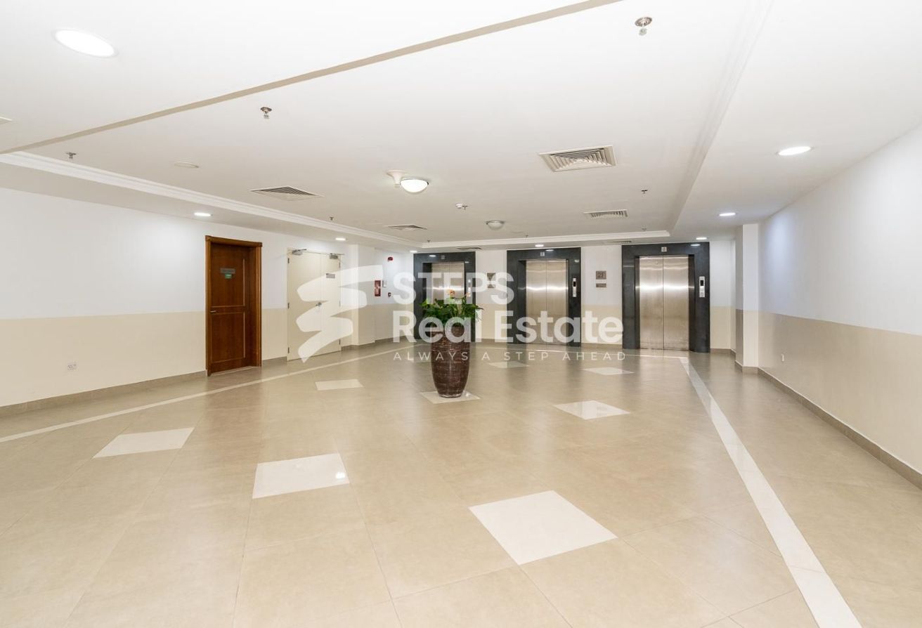 Prime Location for Your Office with 2 Months Free - office-space in Fereej Bin Mahmoud North