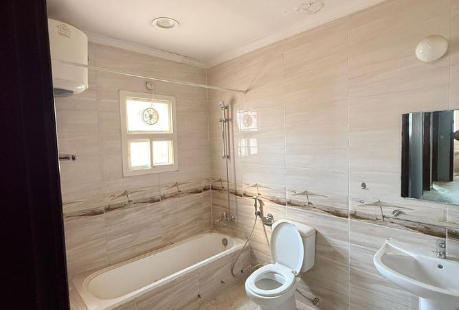 52270764 - Property Image 2