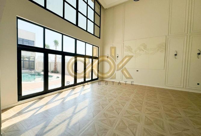 960894 - Property Image 3