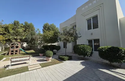 فيلا - 5 غرف نوم - 5 حمامات للايجار في شارع عبد الرحمن بن جاسم - طريق مسيعيد - الوكرة