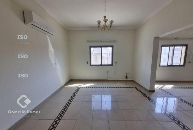 961965 - Property Image 2