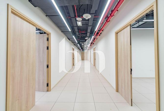 962041 - Property Image 3