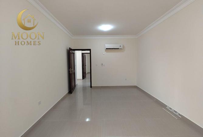 963660 - Property Image 3