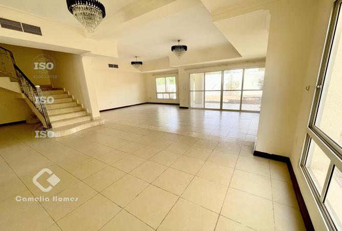 962527 - Property Image 3