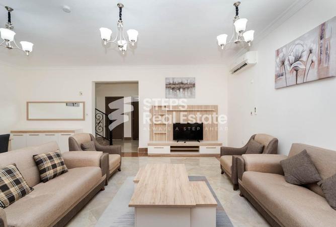 962452 - Property Image 3