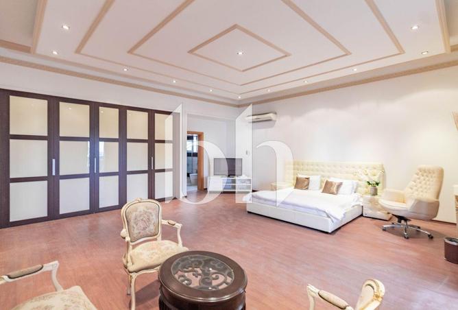 962533 - Property Image 3