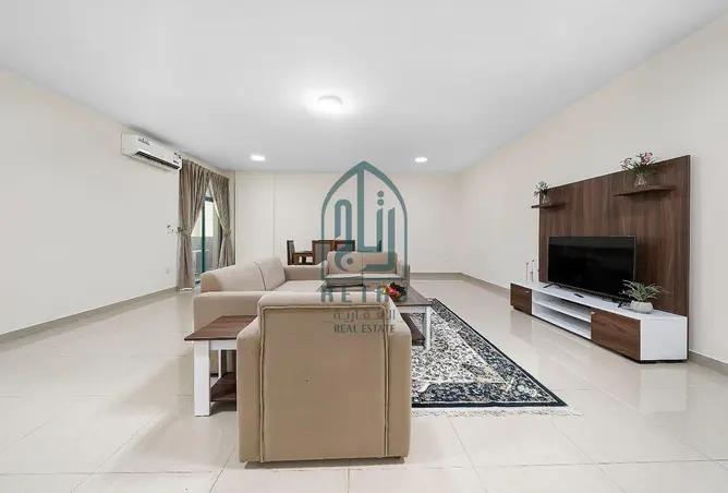 962537 - Property Image 3