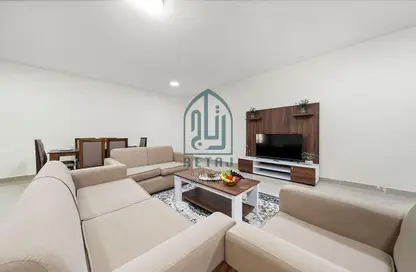 شقة - 2 غرف نوم - 2 حمامات للايجار في الغانم القديم - الغانم - الدوحة