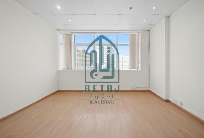 962563 - Property Image 2