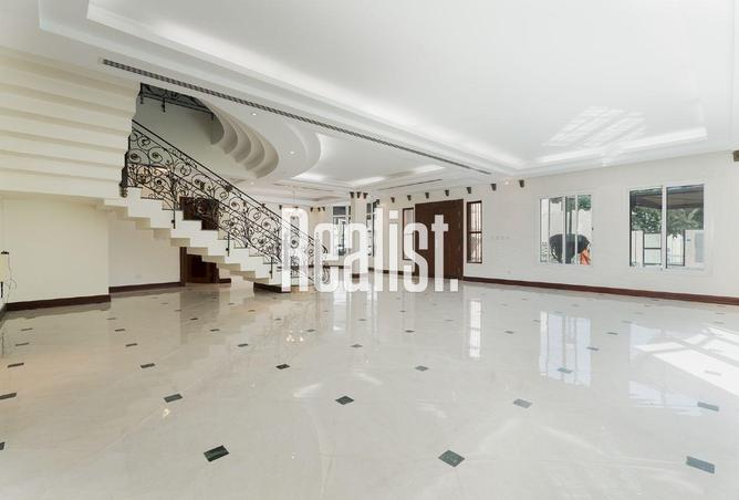 962821 - Property Image 2