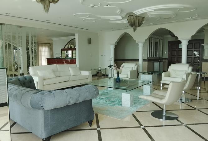 963375 - Property Image 2