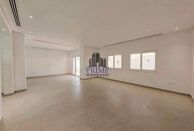 963169 - Property Image 3