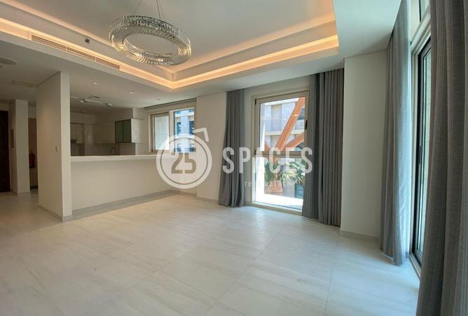 963203 - Property Image 3