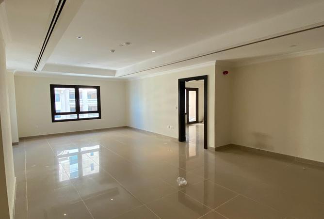 963207 - Property Main Image