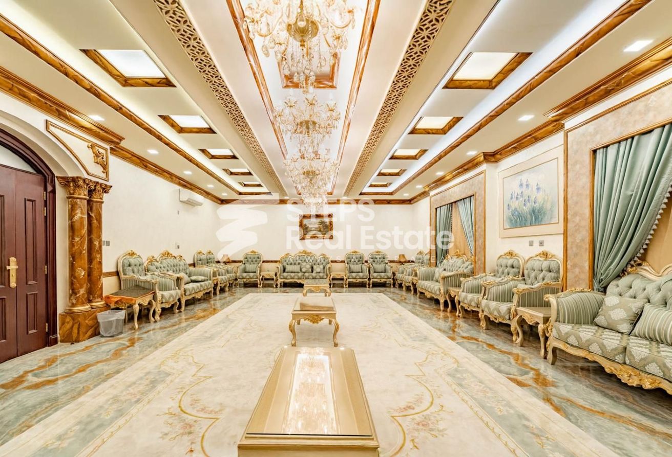 3600 SQM Luxury Palace Built 2014 in Al Sakhama - villa in Al Sakhama