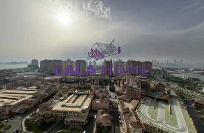 Penthouse - 2 Bedrooms - 3 Bathrooms for rent in Viva East - Viva Bahriyah - The Pearl Island - Doha