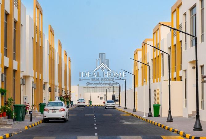 963595 - Property Image 2