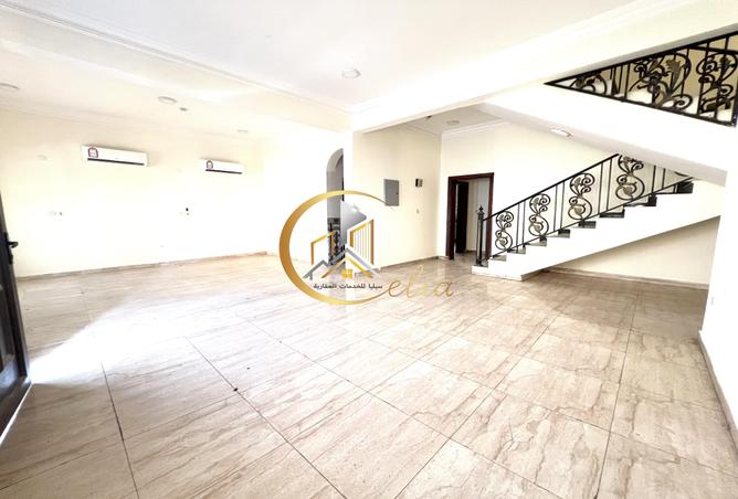 964372 - Property Main Image