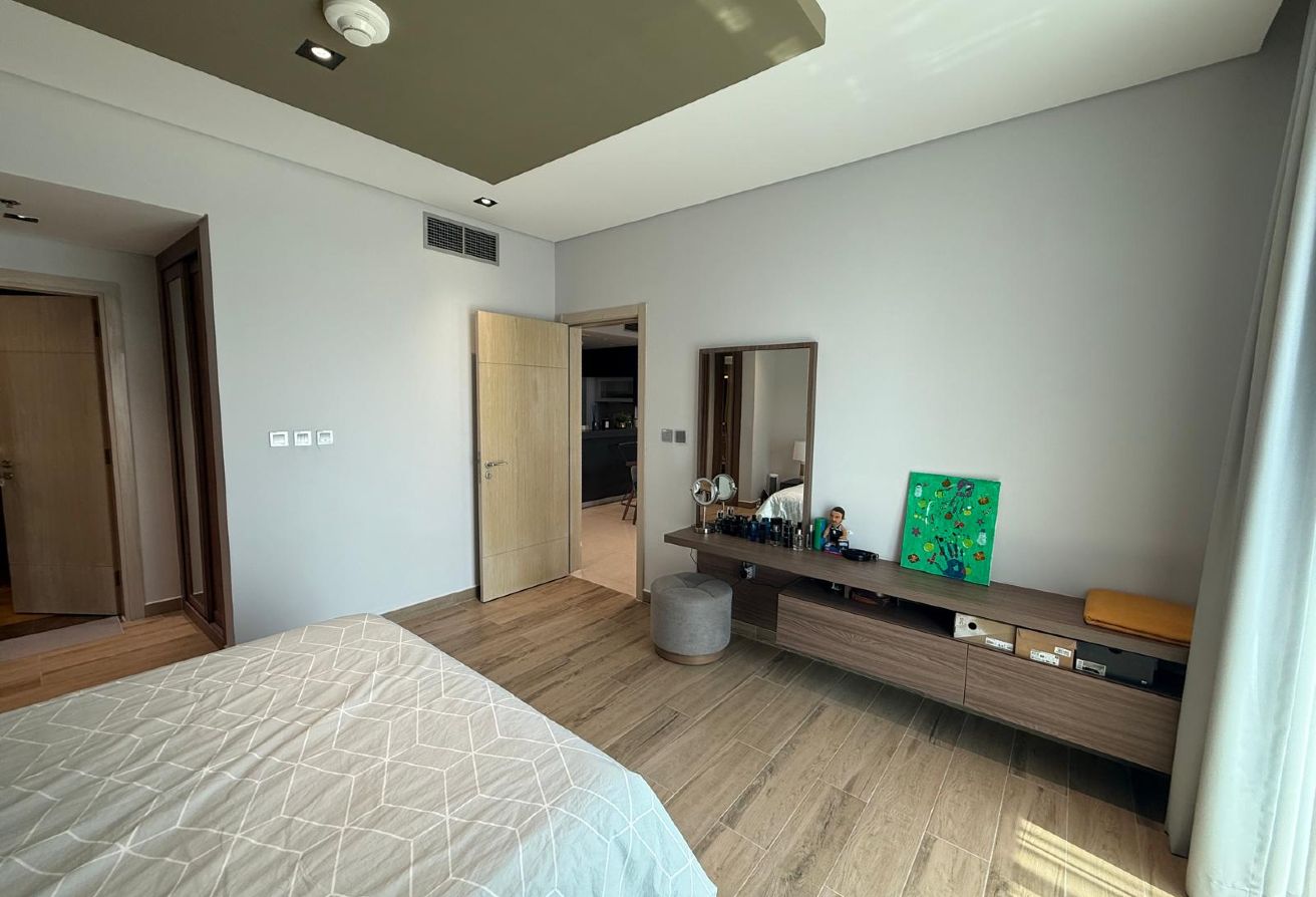 ELEGANT 1 BHK FULLY FURNISHED IN LUSAIL MARINA thumbnail 4