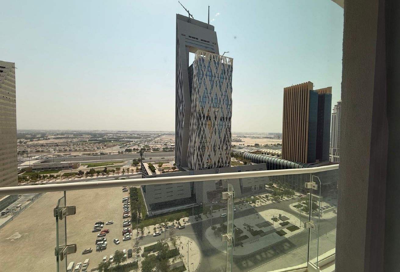ELEGANT 1 BHK FULLY FURNISHED IN LUSAIL MARINA thumbnail 14