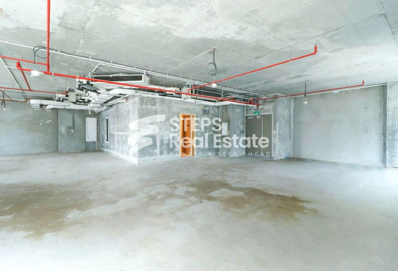 Brand New High End Office with Grace Period - office-space in West Bay