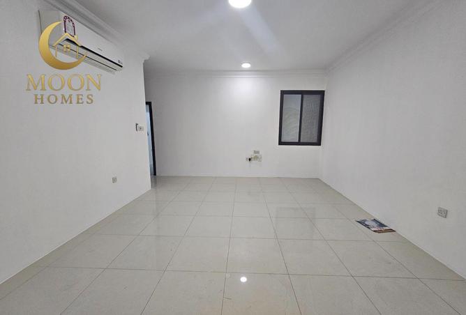 964797 - Property Main Image