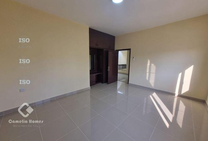 964894 - Property Image 2