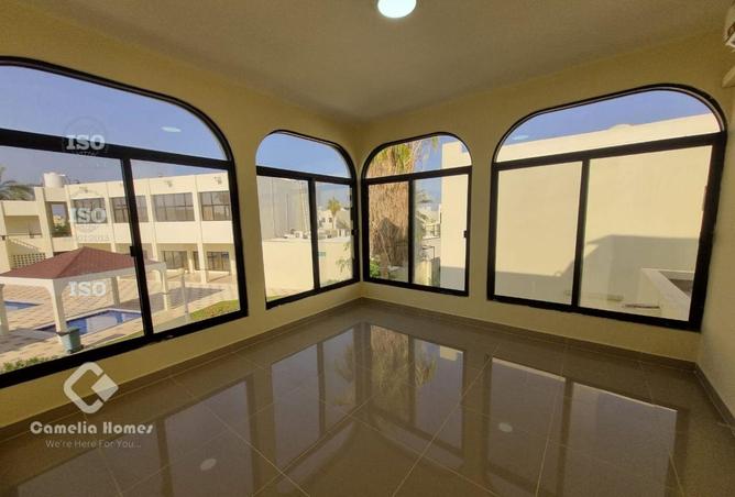 964894 - Property Image 3