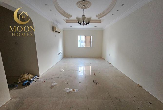 964793 - Property Image 2