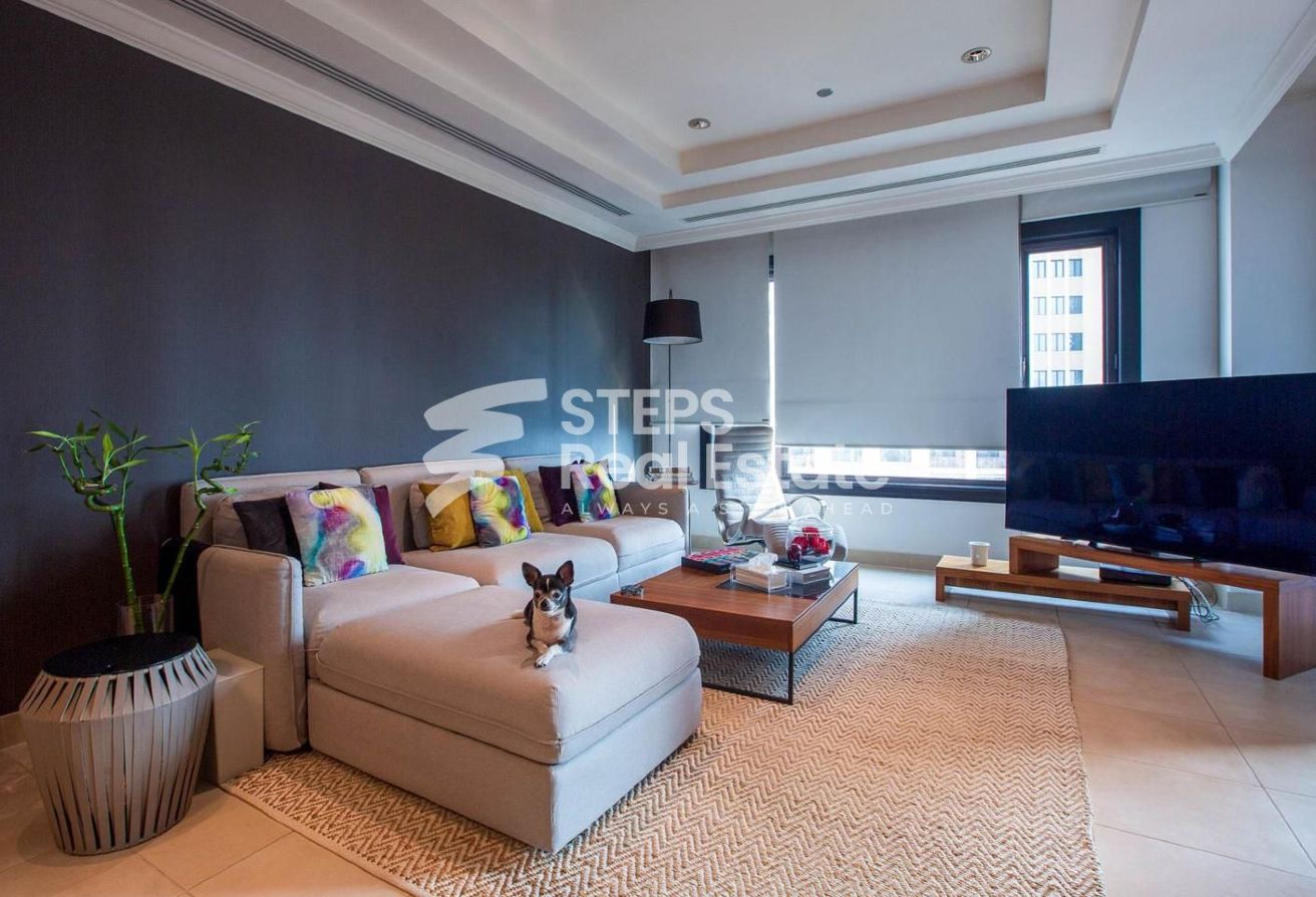 Semi-furnished Apartment for Sale in The Pearl - apartment in Porto Arabia