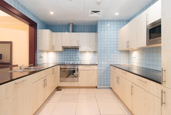 964901 - Property Image 2