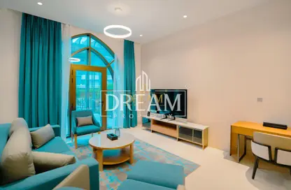 Apartment - Studio - 1 Bathroom for rent in The Pearl Island - Doha