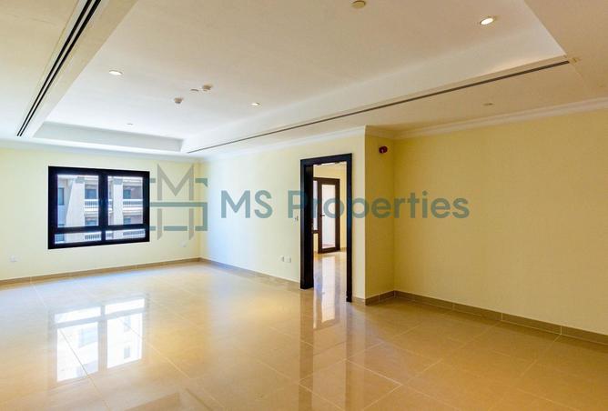 983348 - Property Image 2