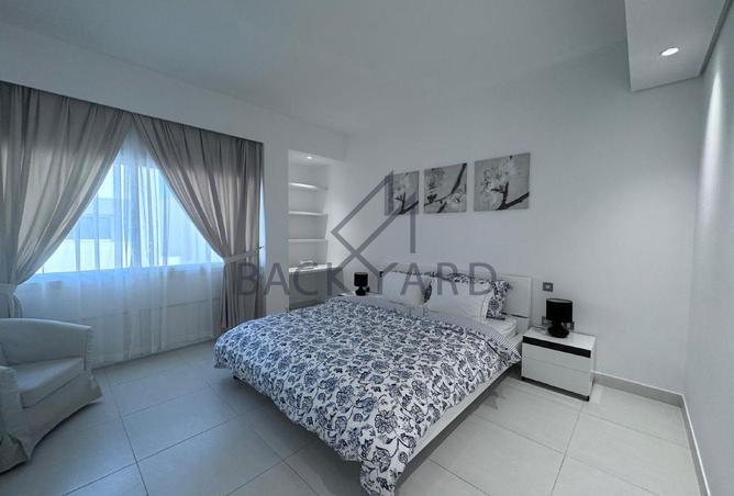 965102 - Property Image 3