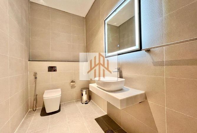 965153 - Property Image 2