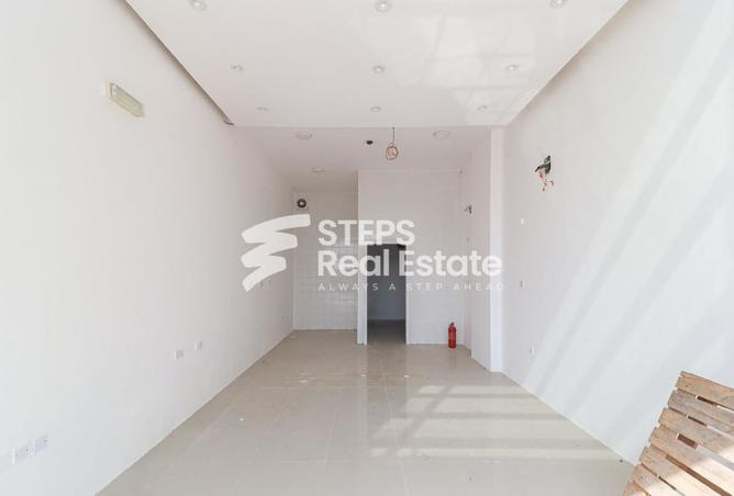 965487 - Property Image 2