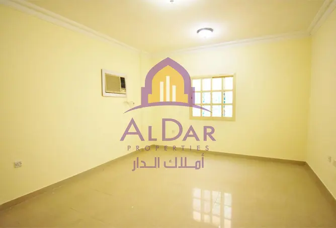 63864472 - Property Image 2