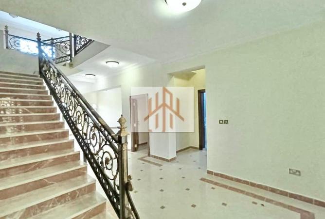 965988 - صورة العقار 2