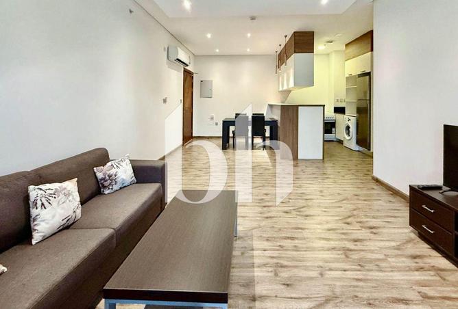 966141 - Property Image 2