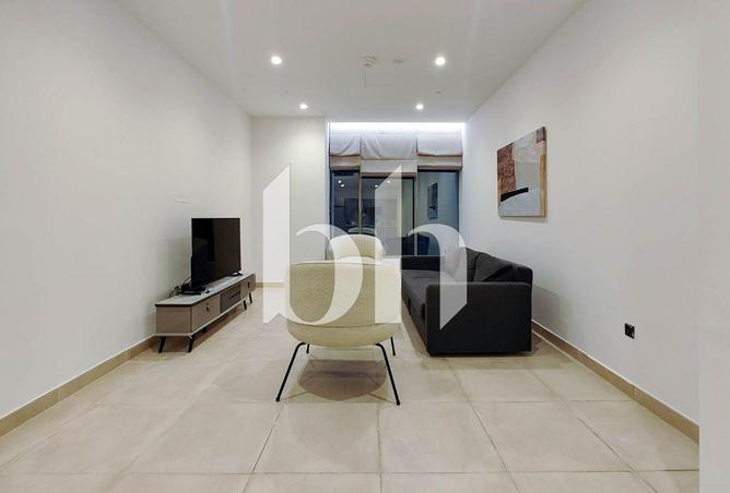 966189 - Property Image 2