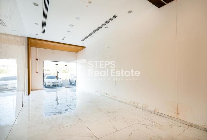 966210 - Property Image 3