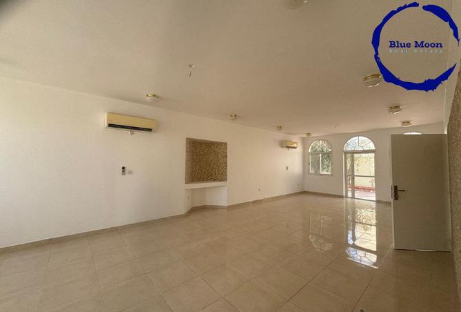 966399 - Property Image 2