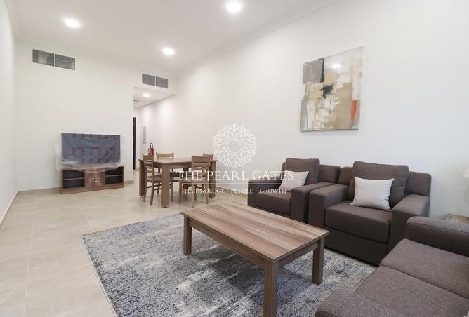 966725 - Property Image 2